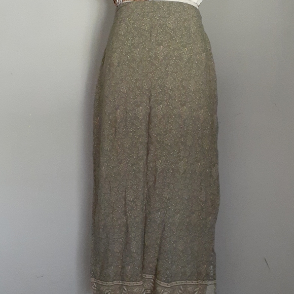 Old Navy Dresses & Skirts - Old Navy | Floral Maxi Skirt